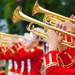 開幕！ズンチャカ！ファンファーレ